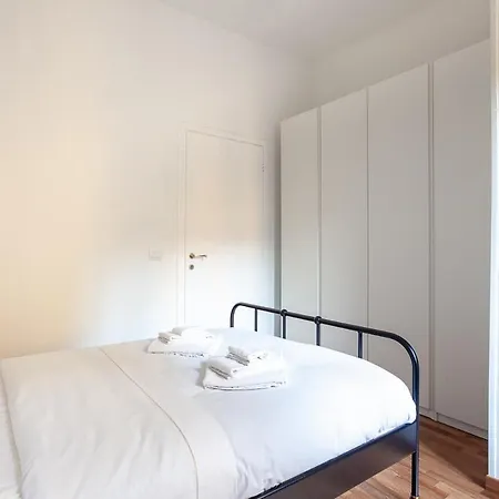 Renovated In The Center Of Apartment