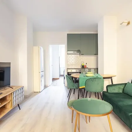 Renovated In The Center Of Milan